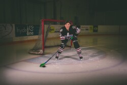 Peterborough Ice Kats | CalTek Design - Photographer | Kawartha Lakes, Peterborough, Haliburton County Peterborough Girls Hockey Association | Team Photo Packages